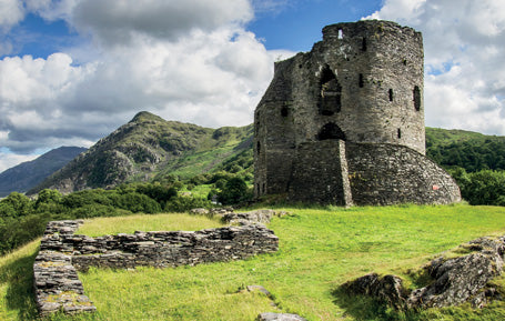 PCW615 - Dolbadarn Castle Llanberis Postcard (1 unit = 25 postcards)