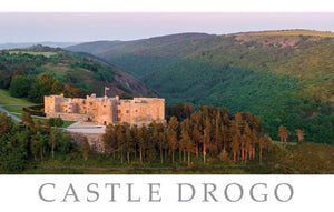 PDV652 - Castle Drogo Postcard (1 unit = 25 postcards)