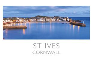 KER002 - Carte postale panoramique de St Ives