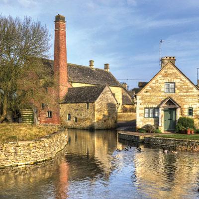 L261 - Lower Slaughter Cotswolds Greeting Card