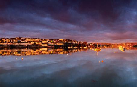 PCC582 - Carte postale du soir de Falmouth