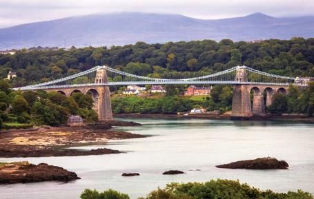 PCW524 - Carte postale du pont Menai Anglesey