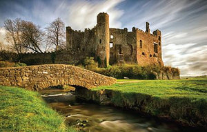 PCW566 - Laugharne Castle Carmarthenshire Postcard