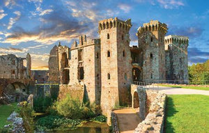 PCW567 - Raglan Castle Monmouthshire Postcard