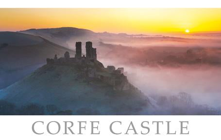 PDR509 - Carte postale du lever du soleil du château de Corfe